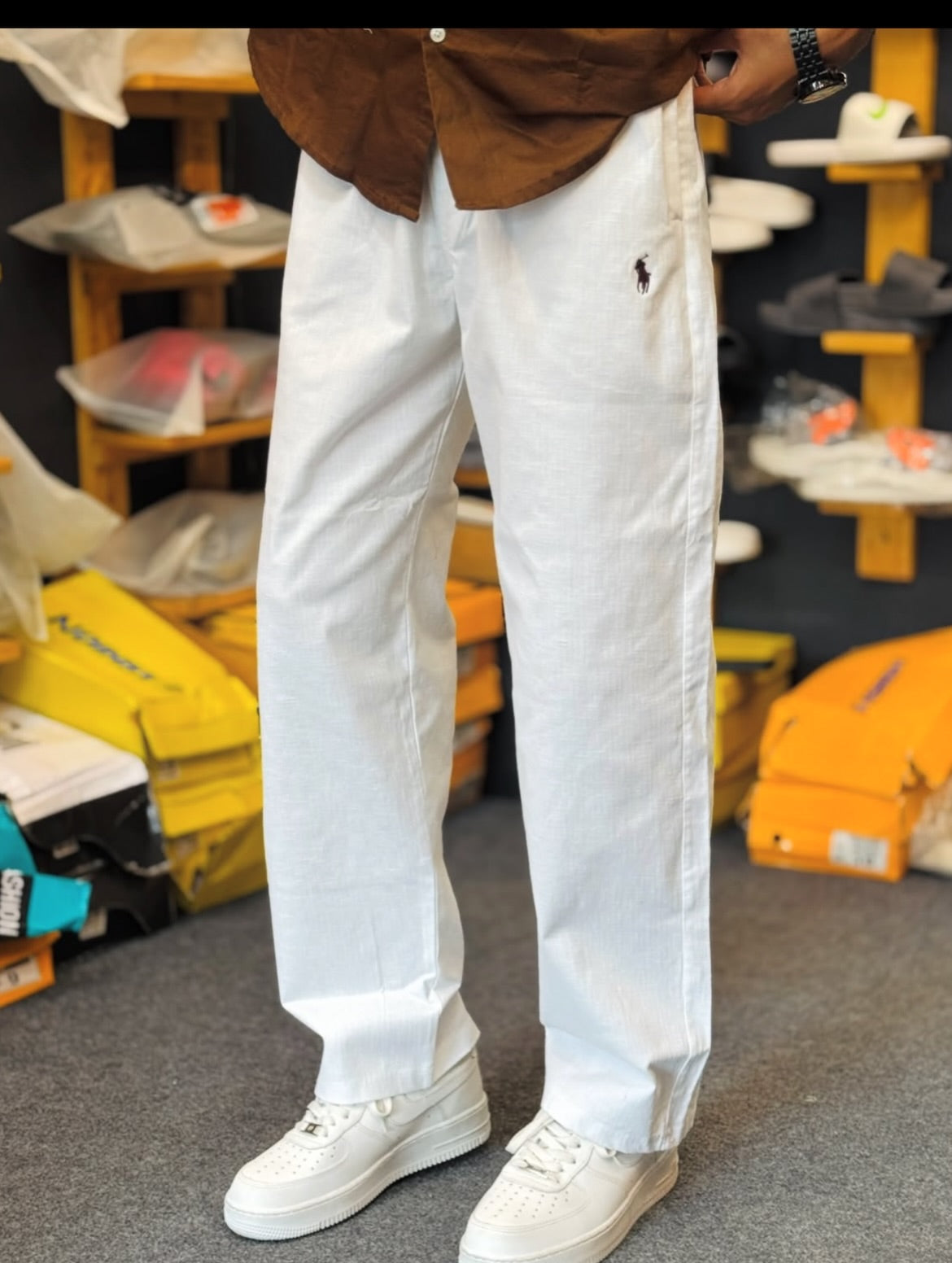 Polo Leelan Paint